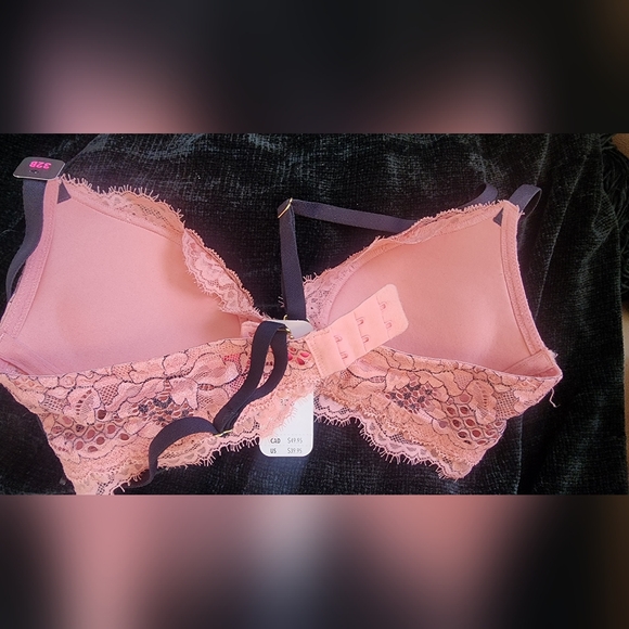 Brand new lasenza bra *beyond sexy* - Picture 3 of 3